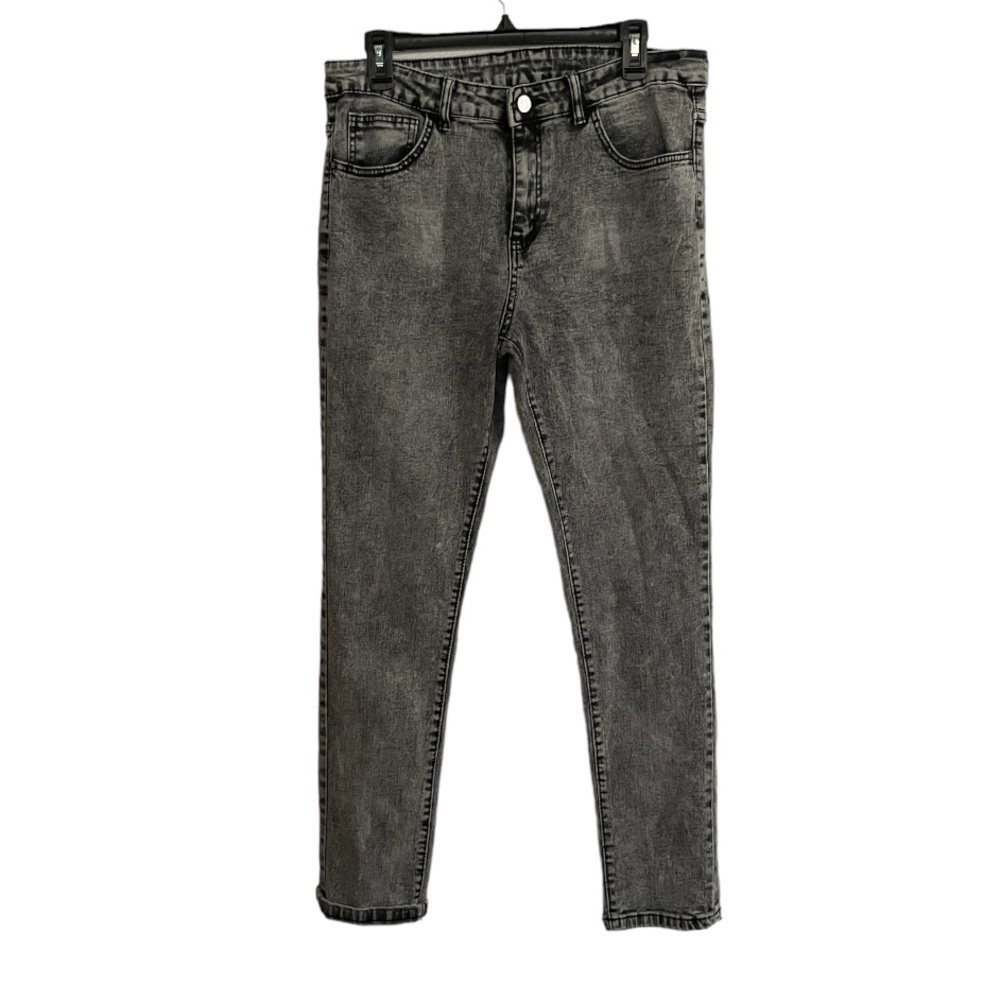 Size 34 Classic Straight Leg Black Acid Wash Jeans